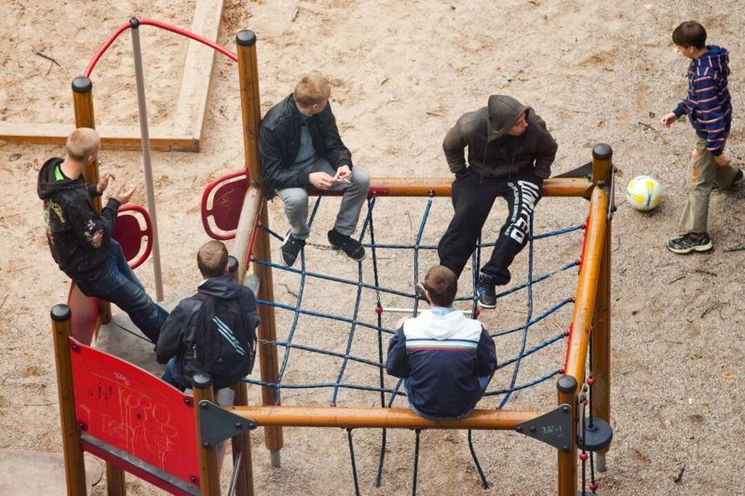 Narkotikai – rykštė sostinės švietimo įstaigose