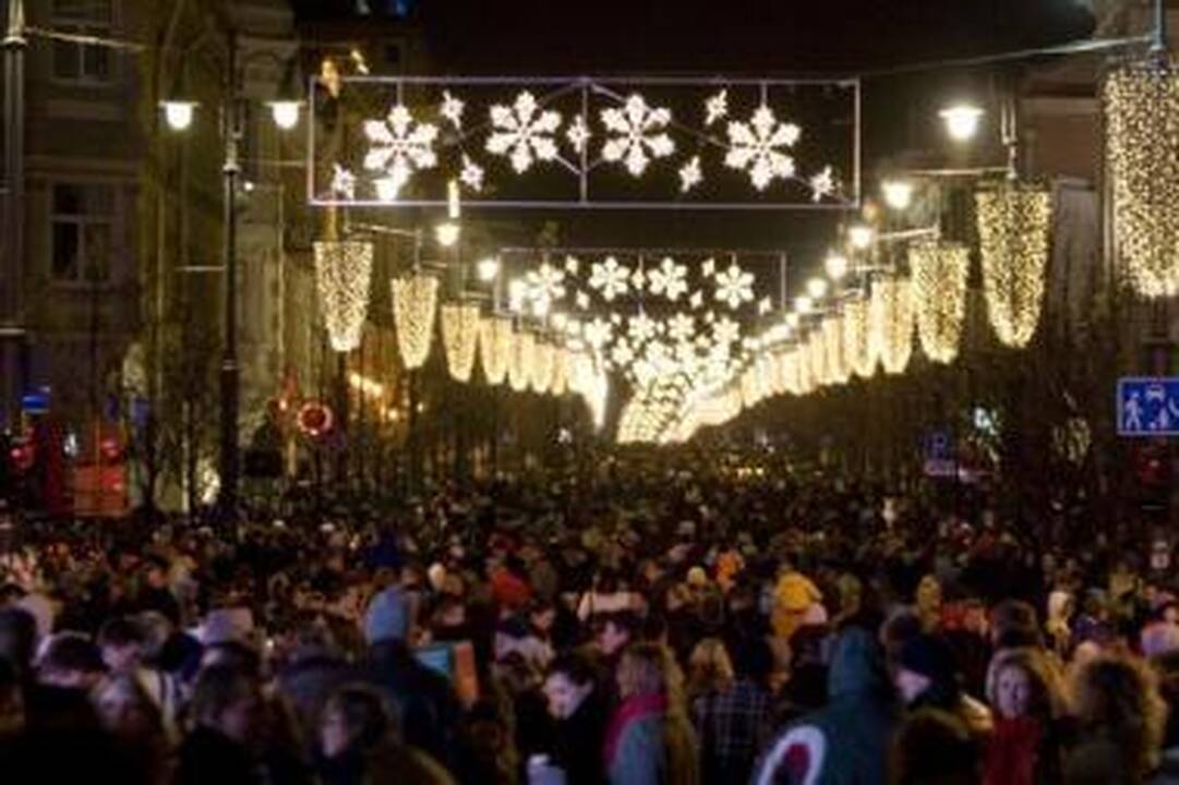 Švenčių nuotaika pasiekė Vilnių