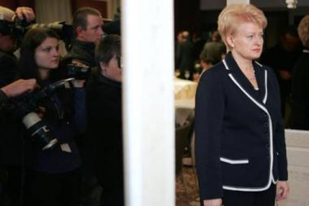 Reputacija: D.Grybauskaitė atsisakys išmokos iš Europos Komisijos, jei kils teisiškai pagrįstų abejonių.
