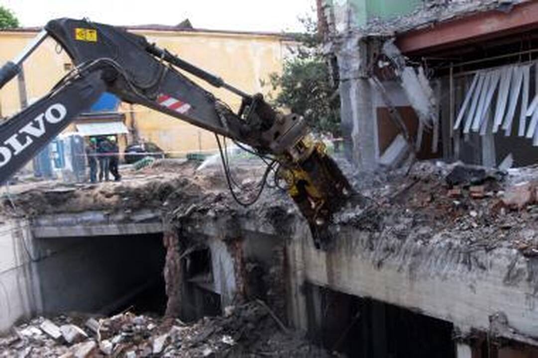 Nostalgija: K.Donelaičio g. 67-ojo namo gyventoja Elena Rimšienė nenori, kad būtų nugriautas "Merkurijus".
