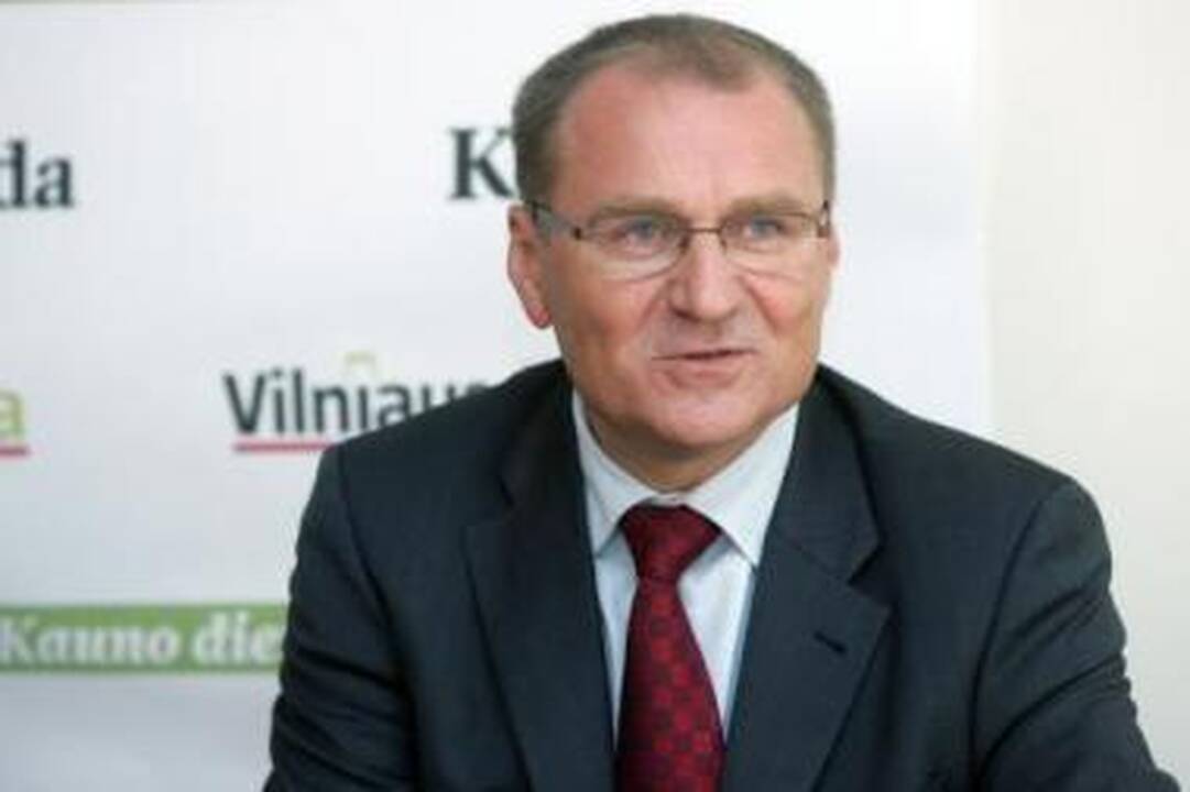 Savireklama: Valstybinė ligonių kasa skelbia, kad jos misija, be kita ko, ir skaidriai naudoti iš biudžeto skiriamus pinigus.