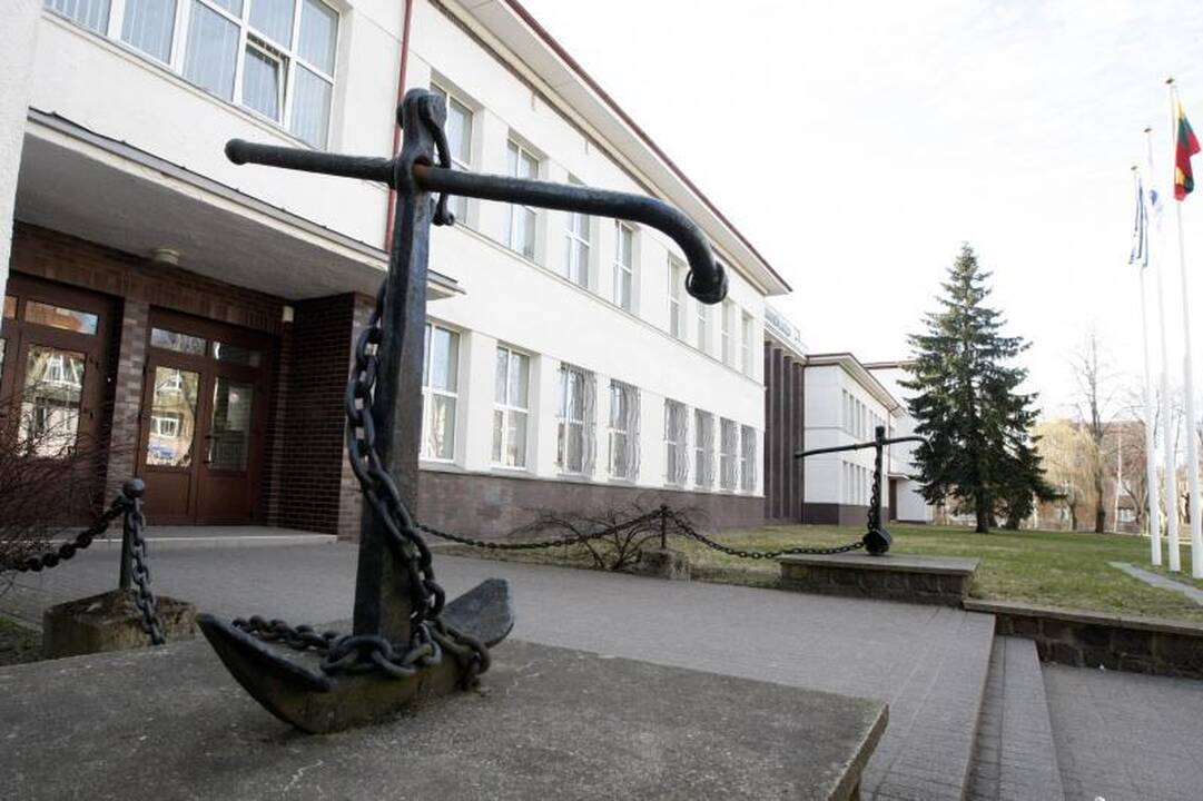 Laivavedžiai                  negaus diplomų?