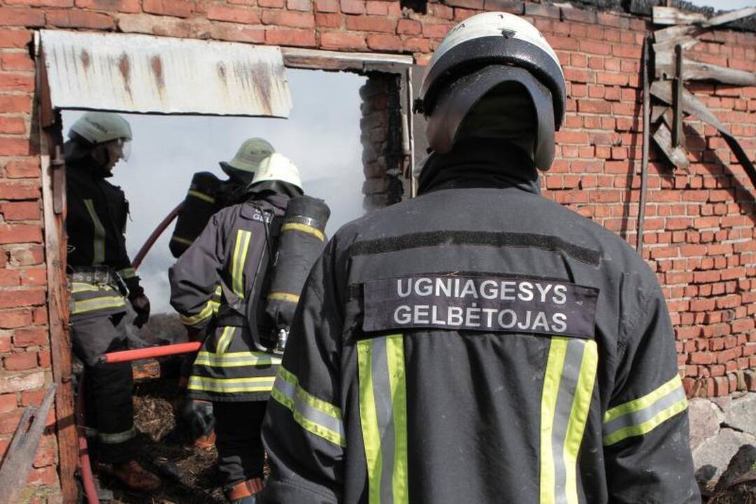 Už pramogą išsikviesti ugniagesius – bauda