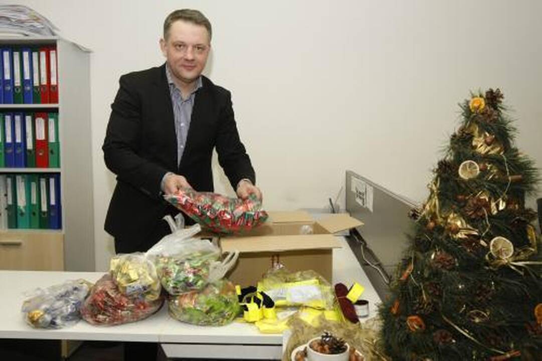 Susisiekimo ministras tapo Kalėdų Seneliu