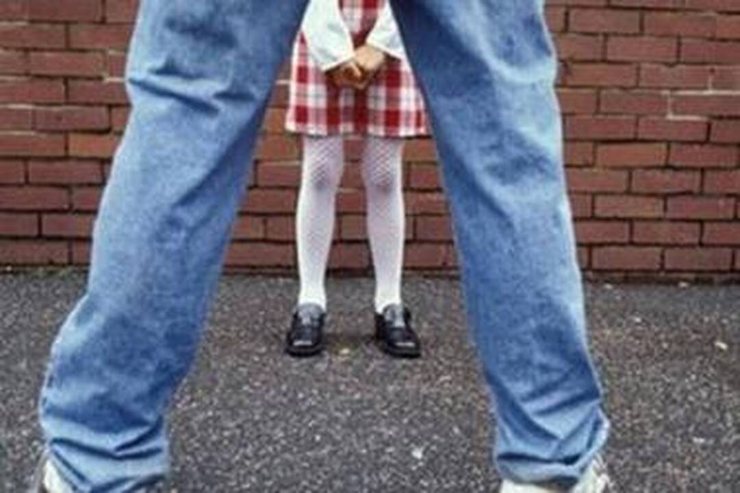 Klaipėdietis tvirkino draugo mažametę dukrą (papildyta)