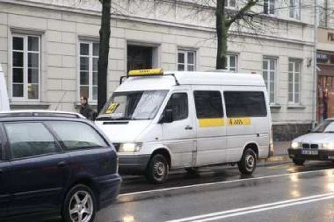 Poreikis: maršrutiniais mikroautobusais važinėja ne tik klaipėdiečiai, bet ir užmiestyje gyvenantys žmonės.