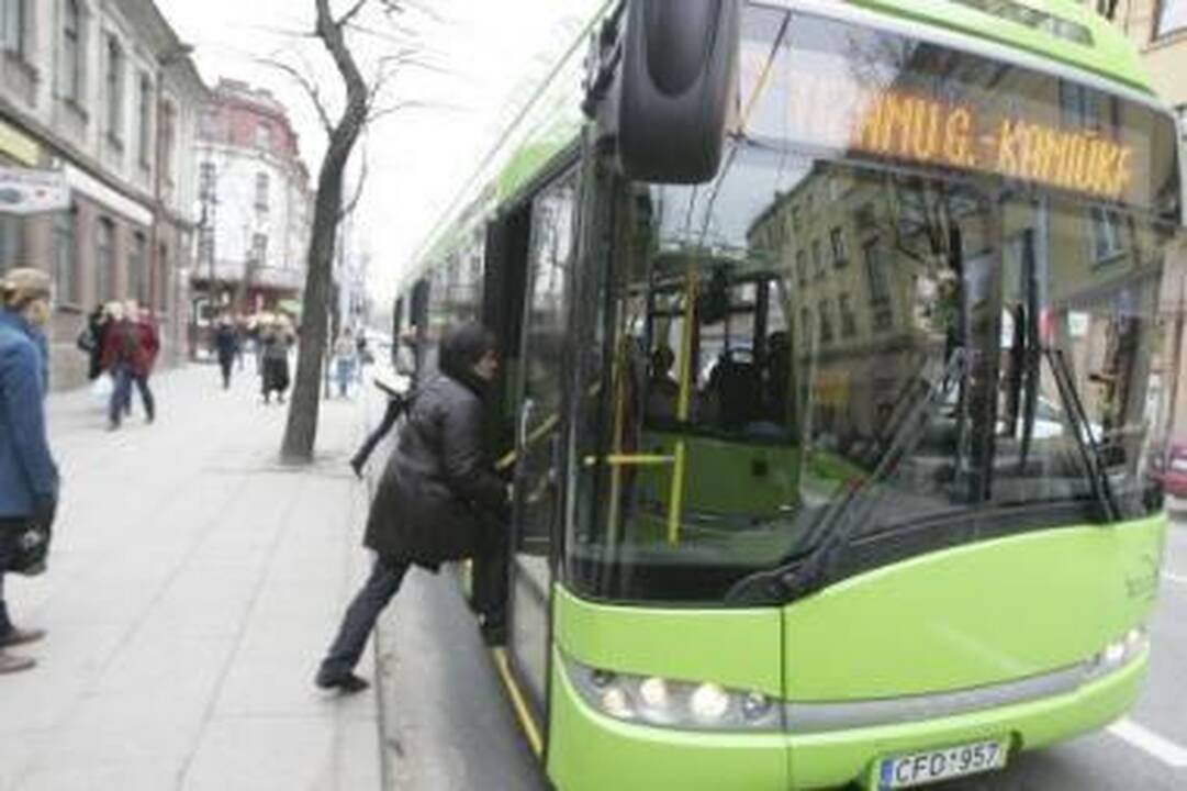 "Autrolyje" verda aistros