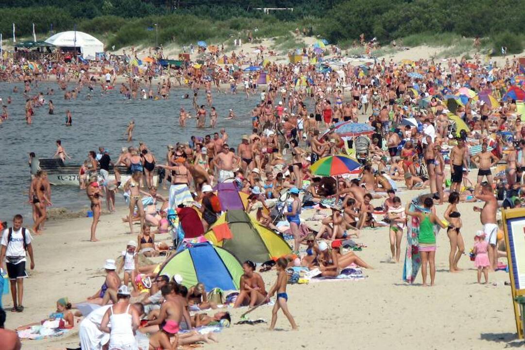 Vasarą pajūryje kelti kainas – prabanga?   