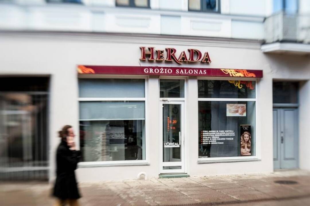H. Daktaro žmonos kirpyklos Laisvės alėjoje nebeliko