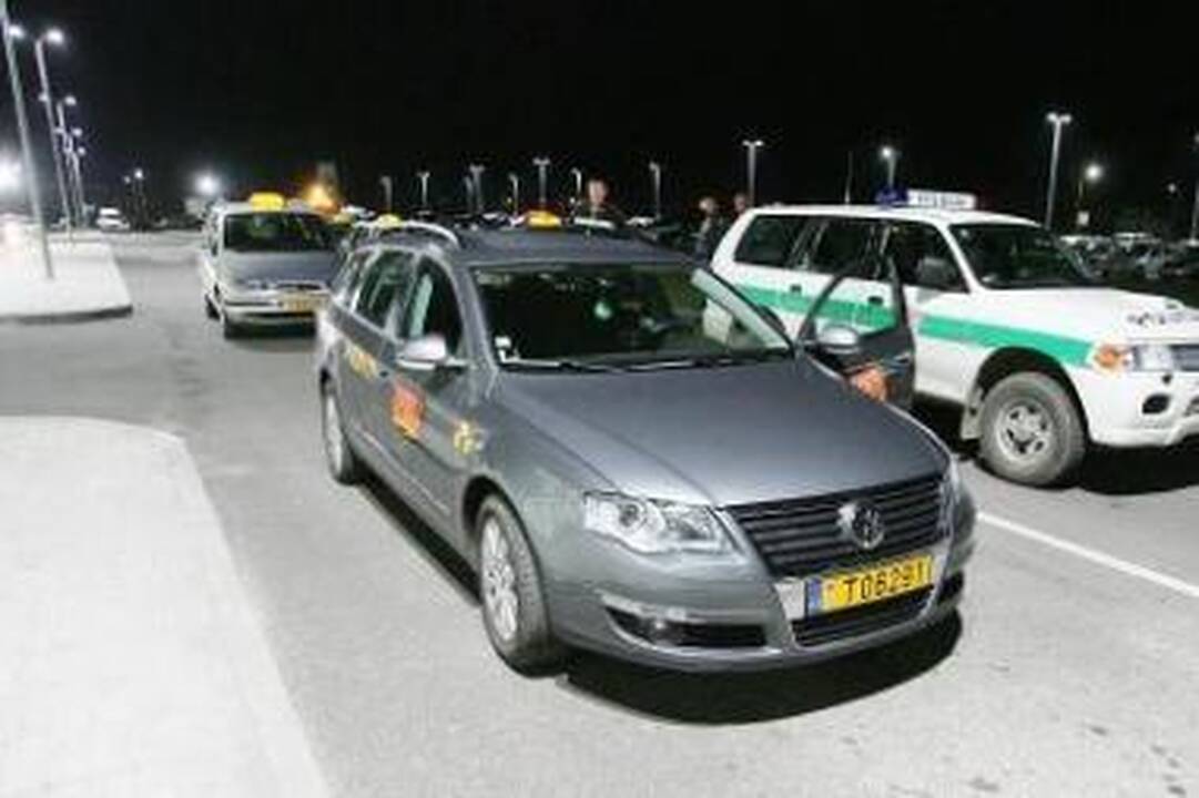 Policijos reidas taksistų negąsdina - pažeidimai skaičiuojami dešimtimis