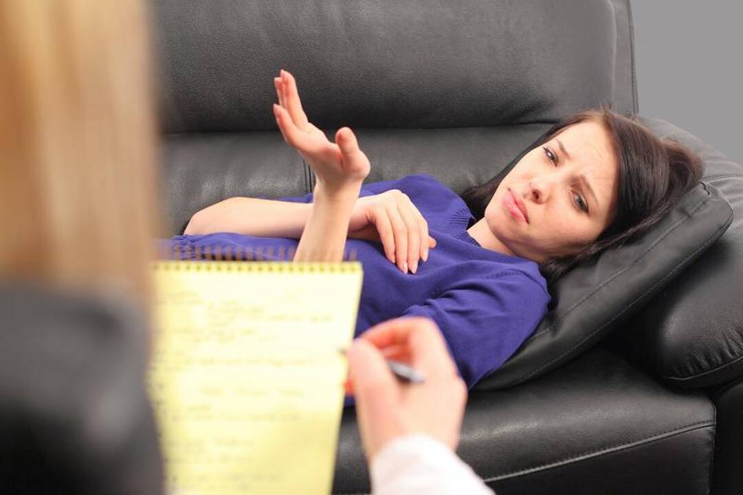 Psichiatro pagalba - pasiūlymas gydytis pas žmoną privačiai