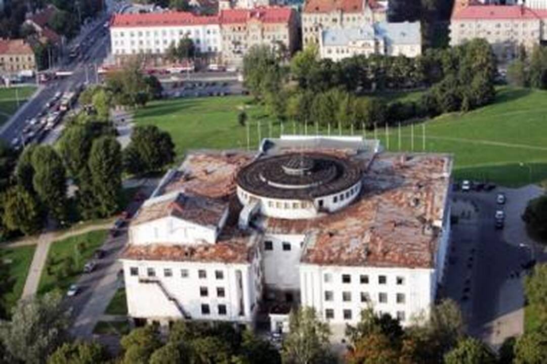 Užkeikta: rūmams ant Tauro kalno niekaip nepavyksta rasti ilgalaikių šeimininkų.