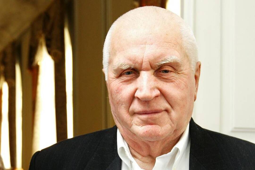 A.Terleckas: tauta prabus, kitos išeities nėra