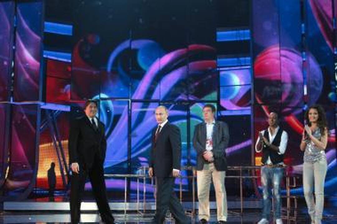 Atidarymas: sekmadienio vakarą Rusijos sostinėje Maskvoje oficialiai paskelbta "Eurovizijos" konkurso pradžia. Susirinkusiųjų laukė užkandžiai ir įvairūs gėrimai. Atidaryme dalyvavo...