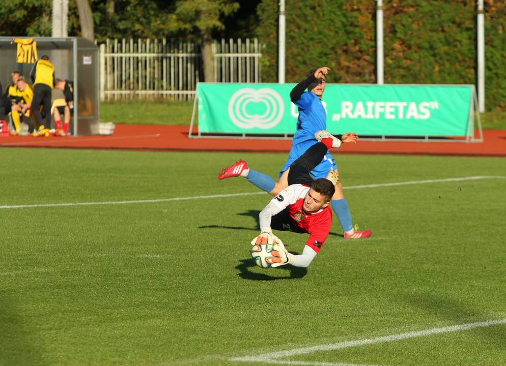 Futbolas : "Spyris" - "Šiauliai"