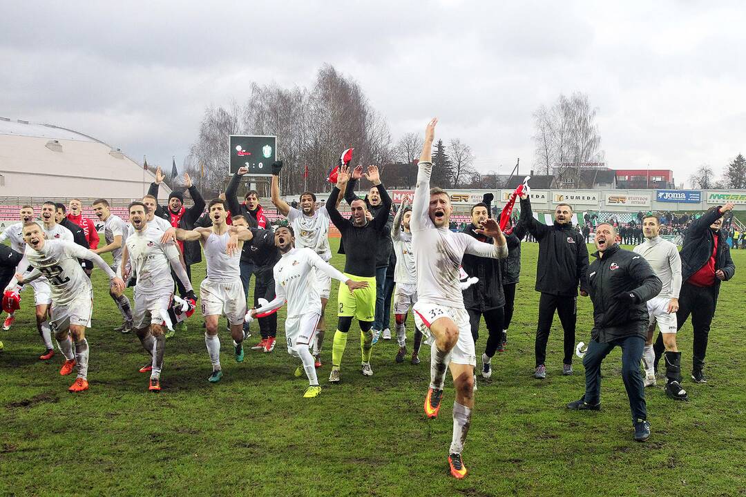 A lyga: „Sūduva“ – „Žalgiris“ 3:0
