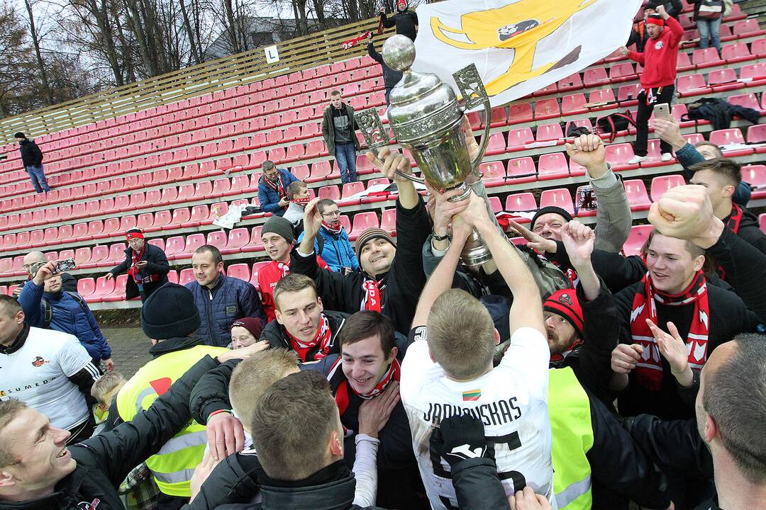 A lyga: „Sūduva“ – „Žalgiris“ 3:0