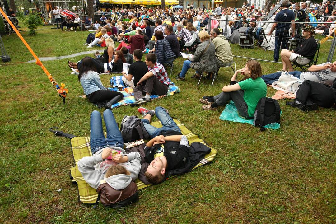 Festivalis "Akacijų alėja" Kulautuvoje