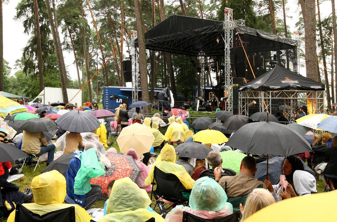 Festivalis "Akacijų alėja" Kulautuvoje