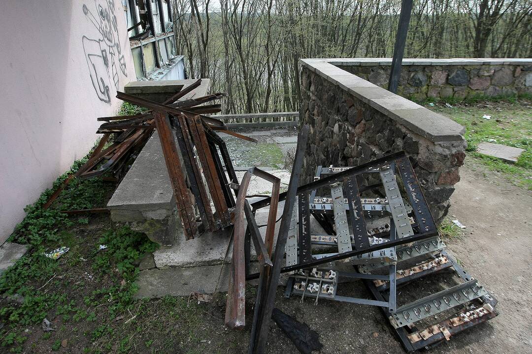 Apleistas restoranas "Trys mergelės"