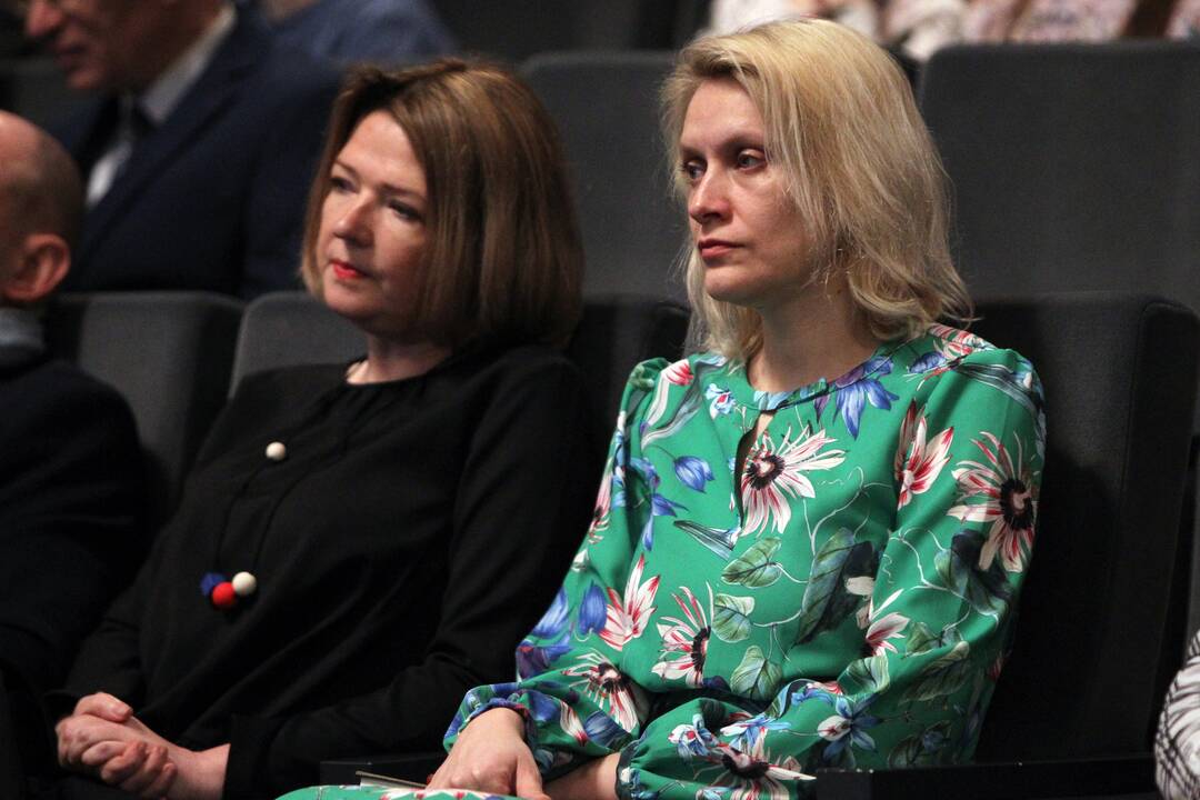 Vaikų knygų kūrėjų apdovanojimai NKDT