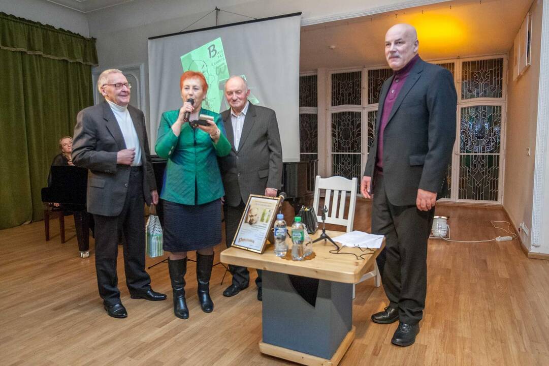 Vieno lito premijos laureatu paskelbtas A. Dabulskis