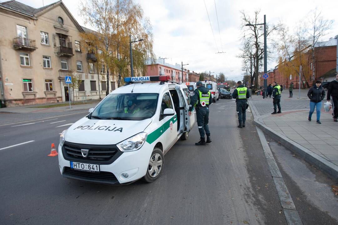 Tragiška avarija Šančiuose: žuvo moteris