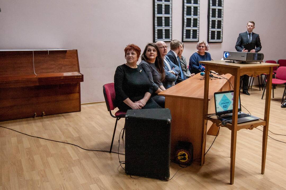 Uždaryti vaikų globos namai „Atžalynas“