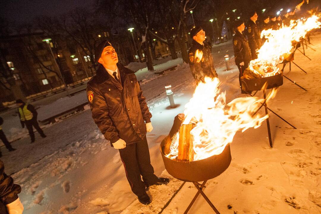 Laisvės laužai Karo muziejaus sodelyje