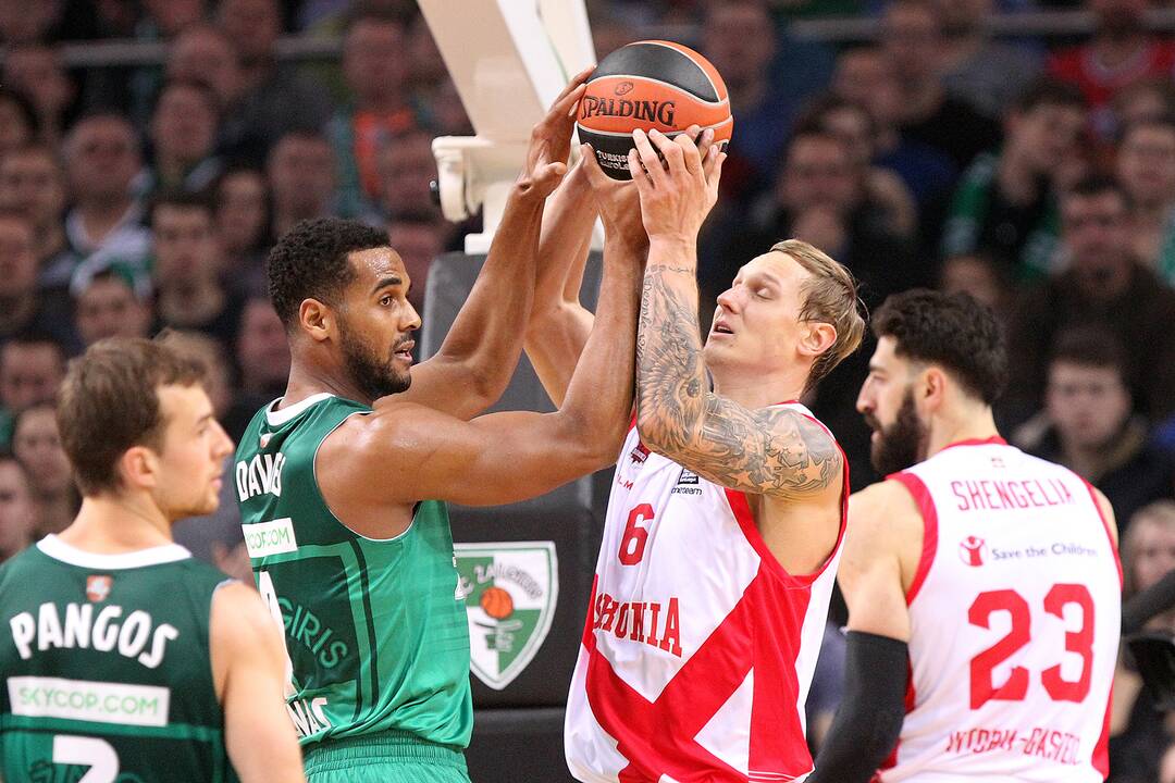 Eurolyga: „Žalgiris“ – „Baskonia“ 77:97