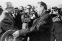 Draugystė: E.Honeckeris (kairėje) buvo laukiamas svečias Sovietų Sąjungoje.