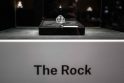 Didžiulis bespalvis deimantas „The Rock“ aukcione parduotas už 21 mln. eurų