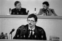 Istorija: 1991 m. A.Butkevičius parlamentui ginti buvo subūręs apie 2,5 tūkst. žmonių.