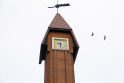 Sugedo: jau kurį laiką Klaipėdos geležinkelio stoties bokšto laikrodis rodo netikslų laiką ir tai trikdo keleivius.