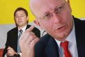 Užkulisiniai politikų žaidimai