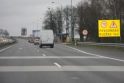 Dėl darbų keliuose ribojamas eismas Dėl darbų keliuose ribojamas eismas