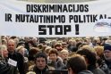 Lenkijos institutas: lenkai Lietuvoje nesijaučia diskriminuojami Lenkijos institutas: lenkai Lietuvoje nesijaučia diskriminuojami