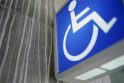 Neįgalieji priversti laukti pasienio eilėse  