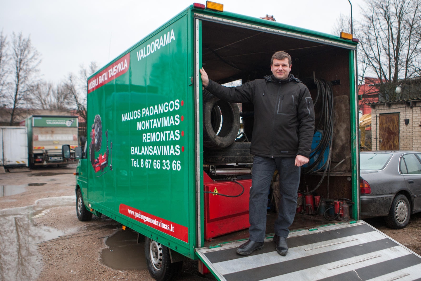 Kauniečio verslas - mobilus padangų montavimo servisas