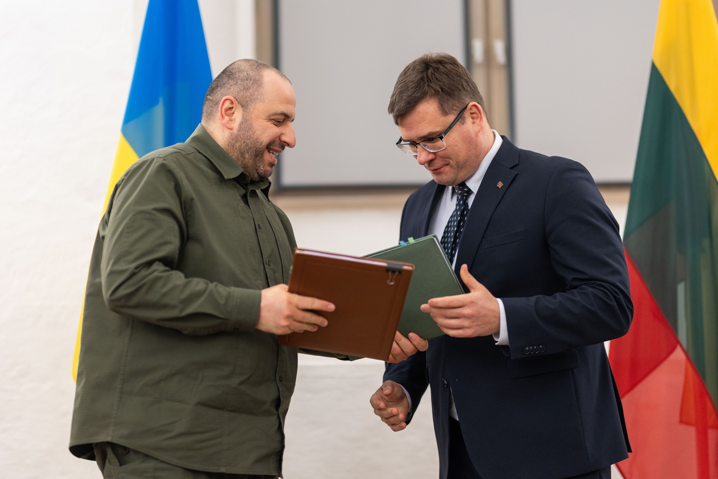 L. Kasčiūnas ir R. Umerovas pasirašė abipusio bendradarbiavimo susitarimą