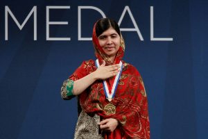 Pakistanietė M. Yousafzai apdovanota JAV Laisvės medaliu