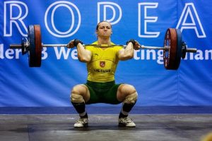 Lietuvos sunkiaatletė taikėsi į Europos čempionato medalį