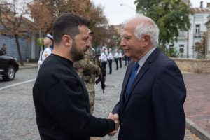 J. Borrellis: Kyjive rengiamas istorinis visų ES užsienio reikalų ministrų susitikimas