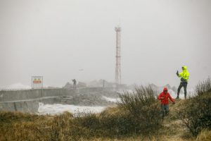 Tarnybos įspėja: pajūryje vėjas sustiprės iki stichinio meteorologinio reiškinio