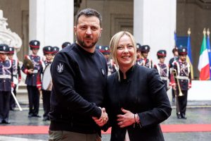 Italijos premjerė patikino V. Zelenskį – G7 rems Ukrainą