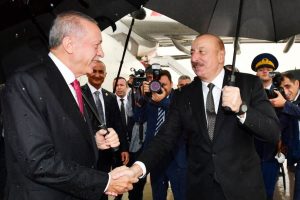 R. T. Erdoganas atvyko į Azerbaidžano eksklavą susitikti su šalies prezidentu