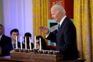 J. Bidenas pažadėjo Izraeliui tolesnę paramą