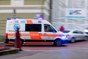 Nelaimė Panevėžio rajone – nuo kelio nuvažiavus automobiliui žuvo žmogus