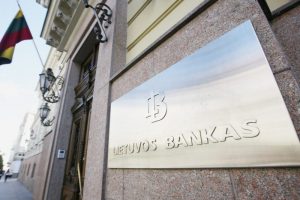 Lietuvos bankas investavo 25 mln. eurų į Kanados obligacijas paramai Ukrainai