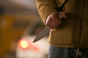 Tragiškai pasibaigusios išgertuvės: mirė peiliu sužalotas vyras
